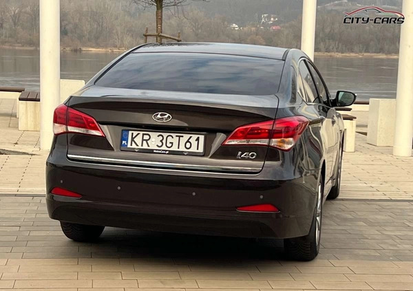 Hyundai i40 cena 57900 przebieg: 115000, rok produkcji 2018 z Stronie Śląskie małe 781
